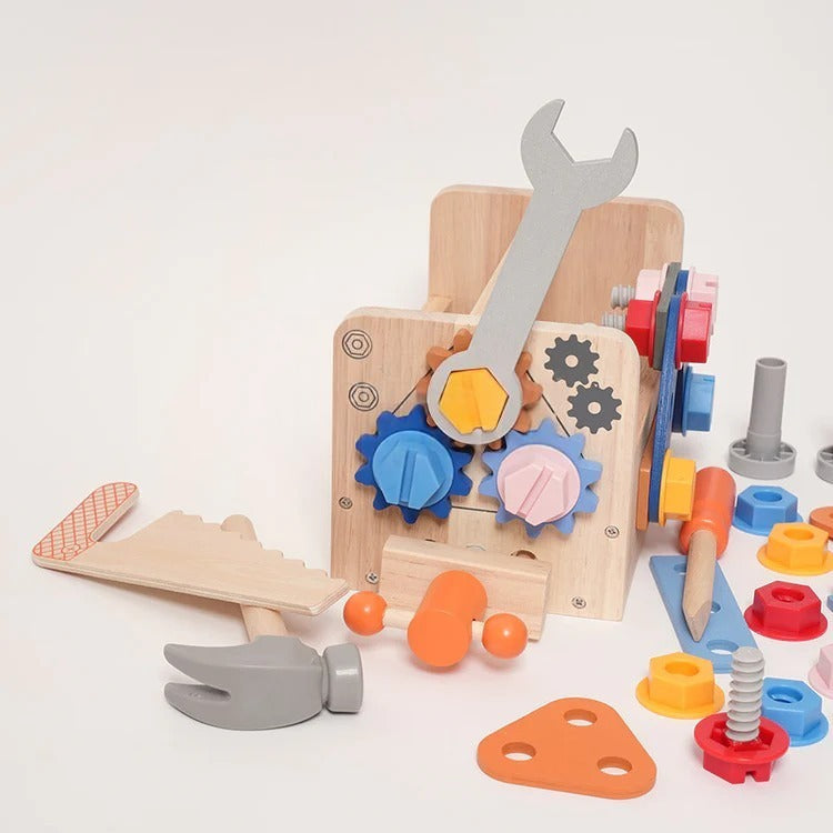 Montessori houten werkplaats Montessori & Speelgoed