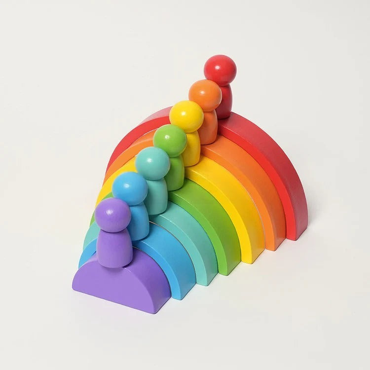 Montessori regenboog met figuurtjes Montessori & Speelgoed