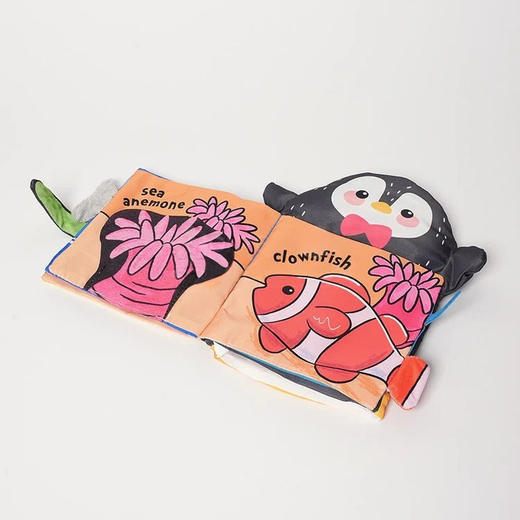 Montessori stoffen babyboek Montessori & Speelgoed