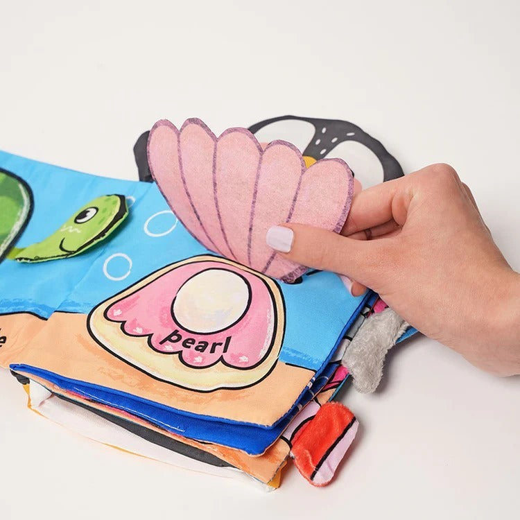 Montessori stoffen babyboek Montessori & Speelgoed